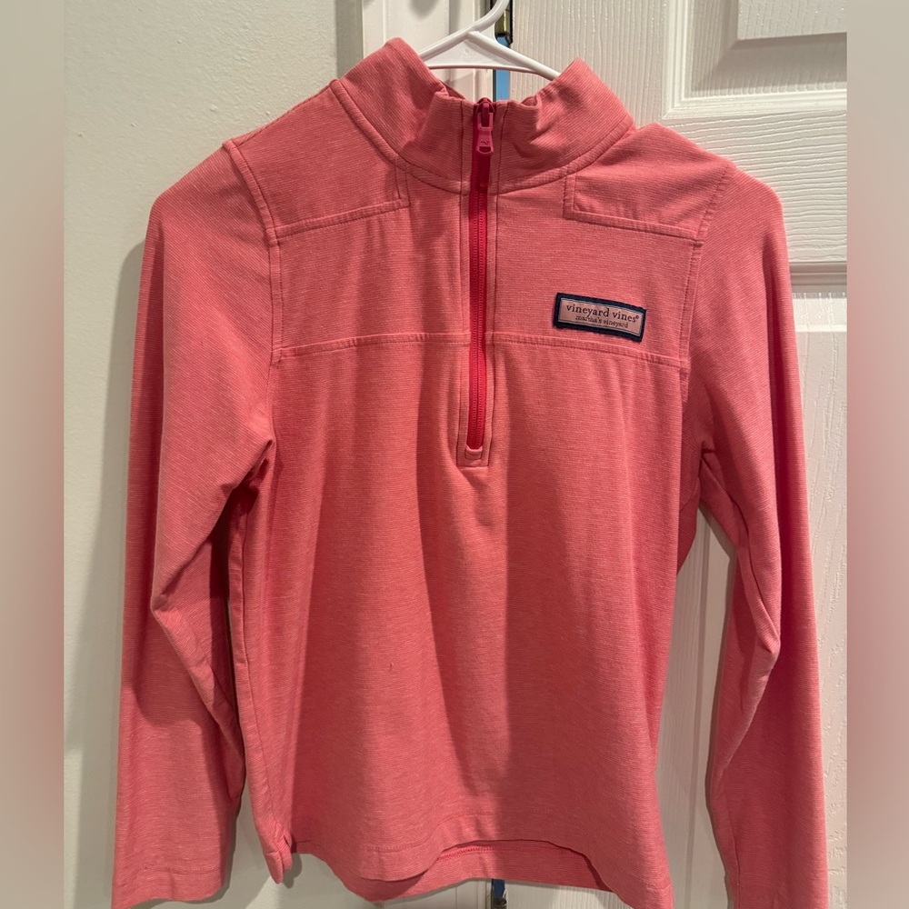 Boys vineyard vine pullover, size Small (8-10)